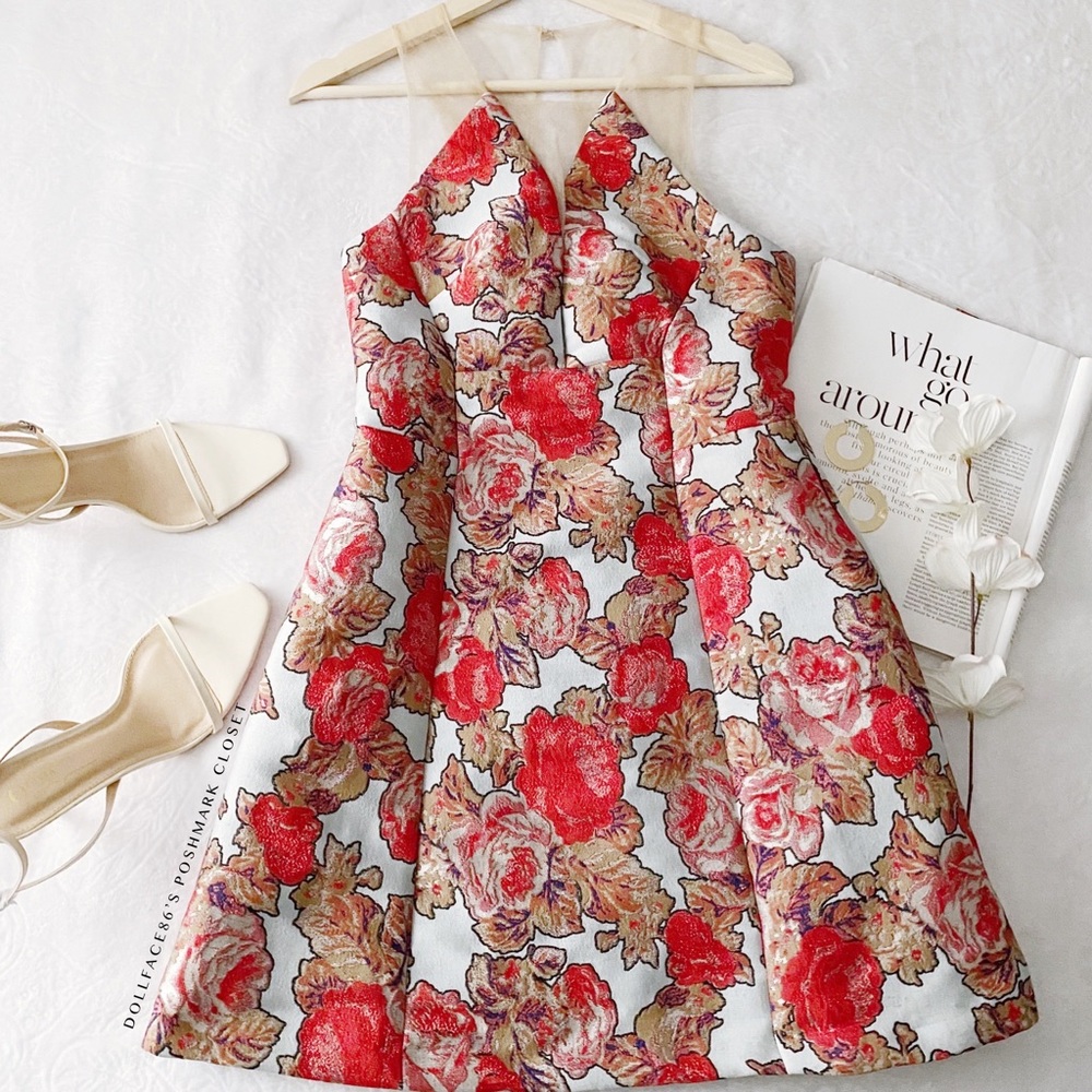 Topshop Gorgeous Floral Brocade Dress - Picture 3 of 16